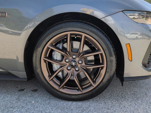Used 2025 Ford Mustang GT Premium RWD image 12