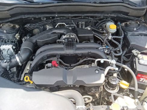 Used 2018 Subaru Forester 2.5i AWD/4WD image 34