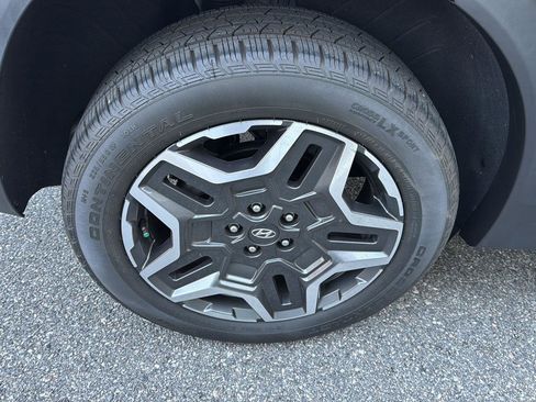 Used 2023 Hyundai Santa Fe Limited image 35