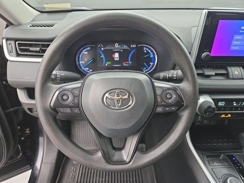 Certified 2025 Toyota RAV4 XLE w/ Convenience Package AWD/4WD image 13