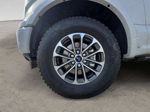 Used 2019 Ford F150 Limited w/ Trailer Tow Package image 14