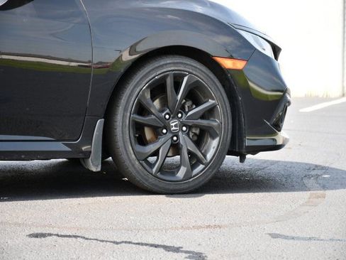 Used 2020 Honda Civic Sport image 9