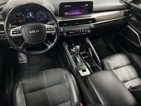 Used 2022 Kia Telluride EX w/ EX Premium Package image 13