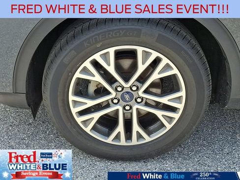 Certified 2022 Ford Escape SEL AWD/4WD image 28