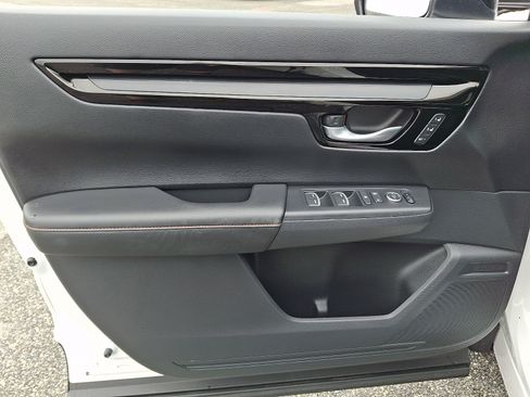 Certified 2023 Honda CR-V Sport Touring image 12