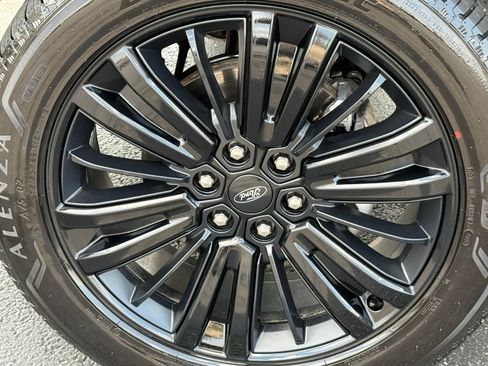 Used 2025 Ford F150 Platinum w/ Equipment Group 702A High AWD/4WD image 11
