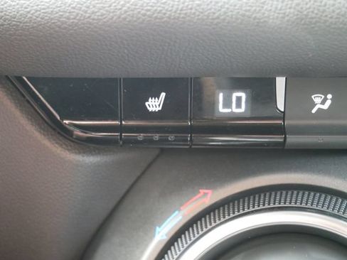 Used 2024 Chevrolet Blazer LT w/ Convenience Package AWD/4WD image 18