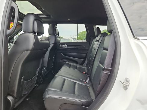 Certified 2021 Jeep Grand Cherokee Limited AWD/4WD image 12