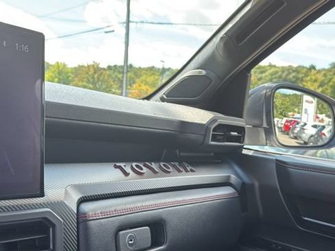 Certified 2026 Toyota Tacoma TRD Pro AWD/4WD image 18