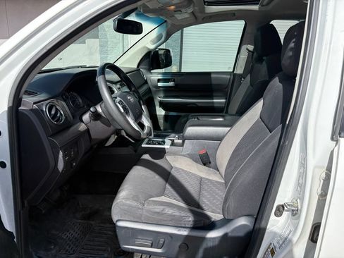 Used 2017 Toyota Tundra SR5 AWD/4WD image 19