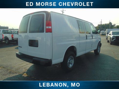 New 2024 Chevrolet Express 3500 w/ Driver Convenience Package image 5