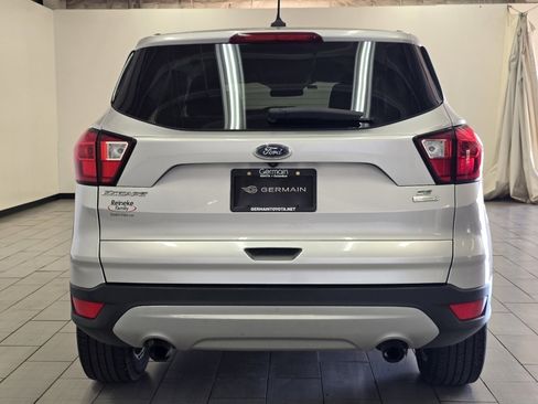 Used 2019 Ford Escape SE image 13