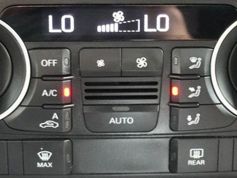 Used 2017 Audi Q3 2.0T Prestige w/ Prestige Package image 24