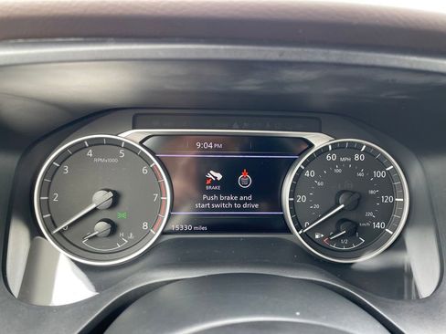 Used 2023 Nissan Rogue SV image 17