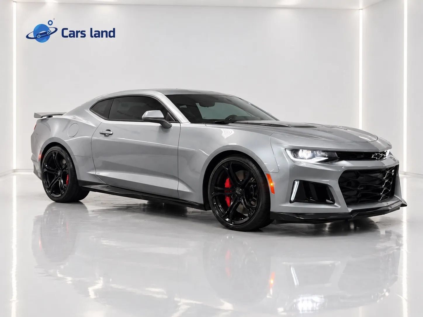 Used 2023 Chevrolet Camaro ZL1 RWD image 2