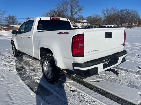 Used 2022 Chevrolet Colorado LT w/ Safety Package image 2