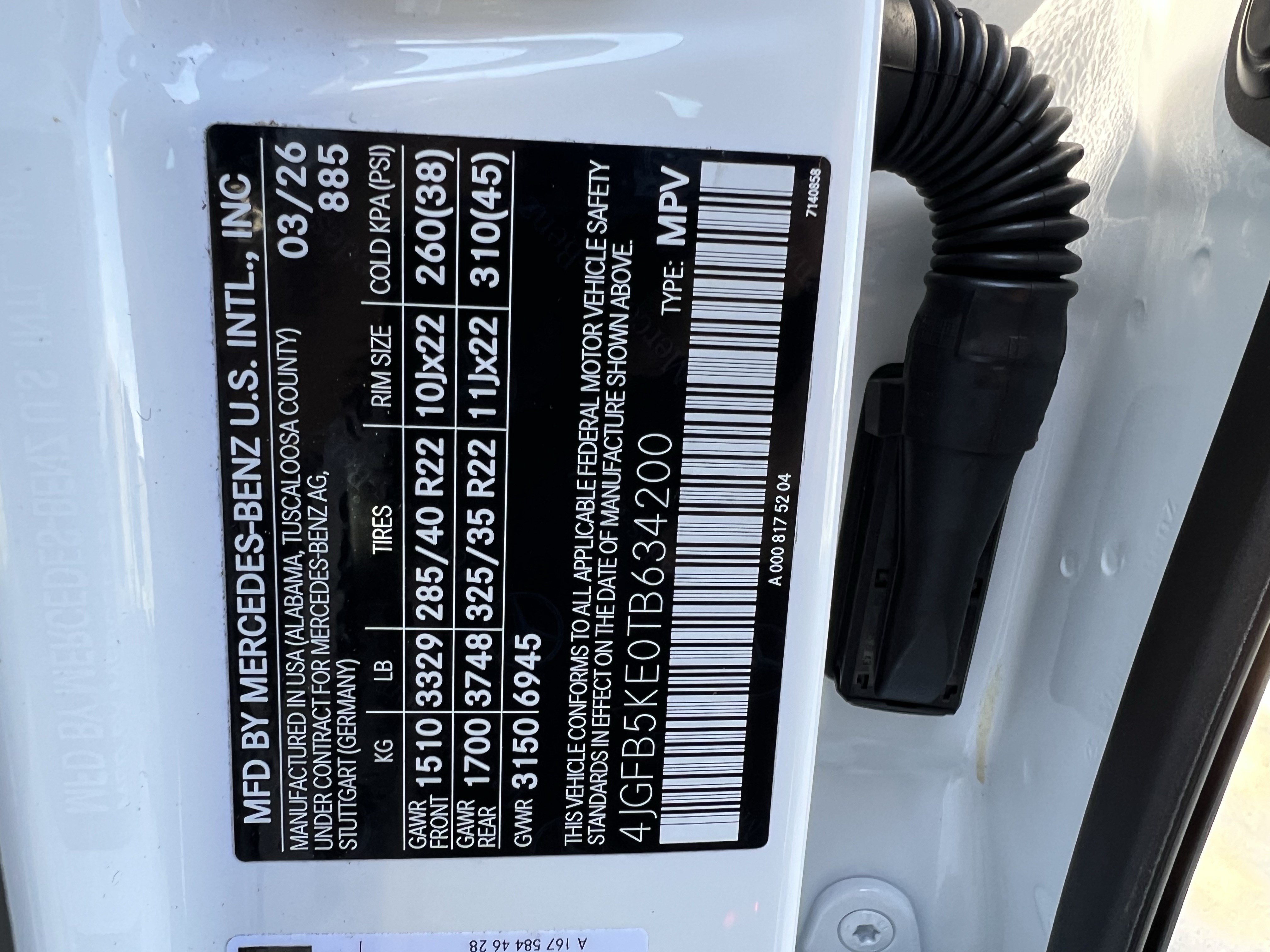Certified 2026 Mercedes-Benz GLE 450 4MATIC image 37