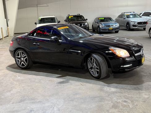Used 2009 BMW Z4 sDrive35i RWD image 25