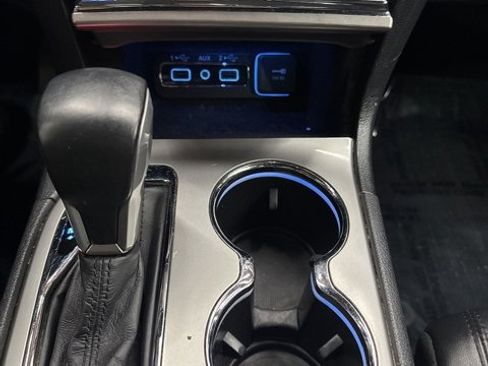 Used 2019 Jeep Grand Cherokee Altitude image 14