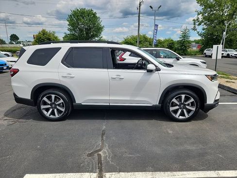 Certified 2023 Honda Pilot Elite image 7