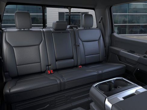 New 2025 Ford F150 Lariat w/ Equipment Group 502A High image 13