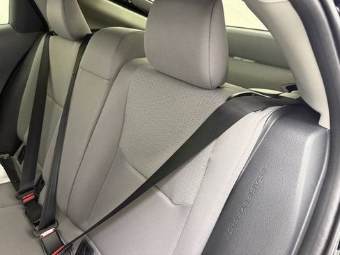 New 2026 Toyota Prius LE FWD image 34