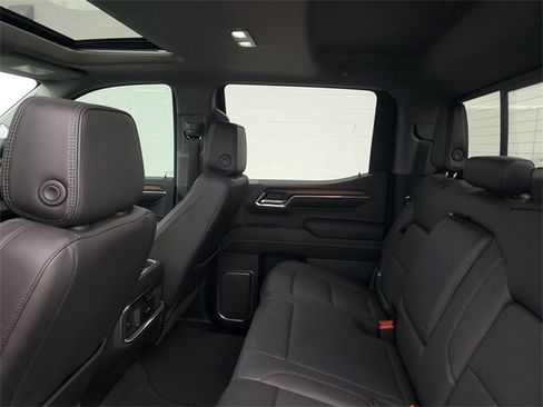 Certified 2024 GMC Sierra 1500 Denali w/ Denali Reserve Package image 9