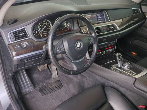 Used 2011 BMW 535i xDrive AWD/4WD image 9