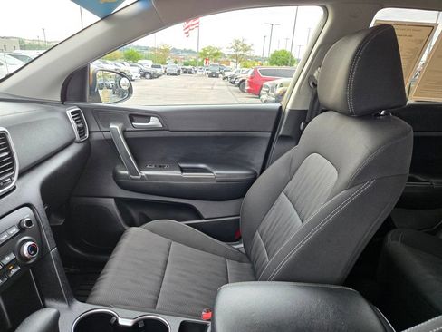 Used 2021 Kia Sportage LX AWD/4WD image 23