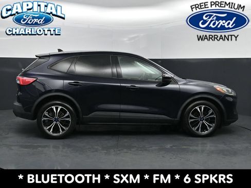 Used 2021 Ford Escape SE w/ SE Sport Appearance Package FWD image 10