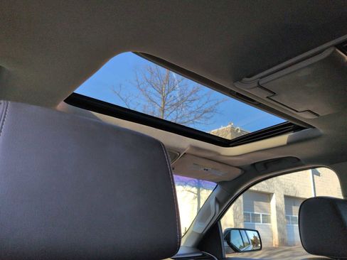 Used 2018 GMC Yukon Denali w/ Open Road Package image 23