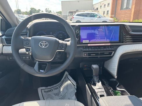 Used 2026 Toyota Camry XLE w/ Premium Plus Package FWD image 29