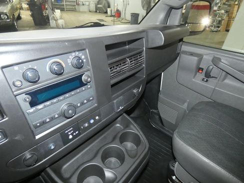 Used 2024 Chevrolet Express 2500 w/ Driver Convenience Package image 11