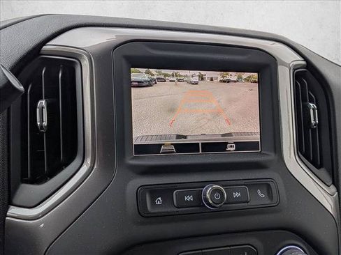 Used 2025 Chevrolet Silverado 2500 Custom w/ Custom Value Package AWD/4WD image 12