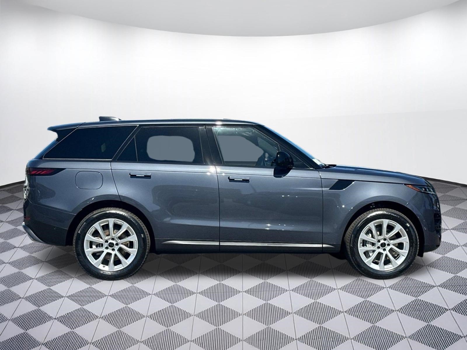 New 2027 Land Rover Range Rover Sport SE AWD/4WD image 8