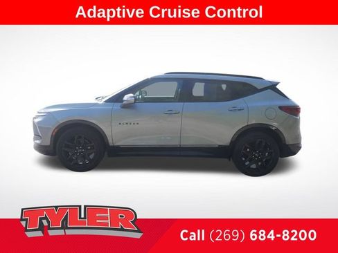 Used 2023 Chevrolet Blazer RS w/ Driver Confidence II Package AWD/4WD image 4