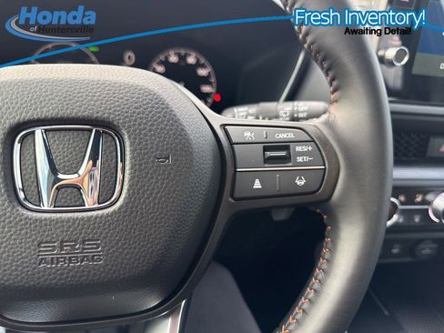 Used 2026 Honda CR-V Sport image 32