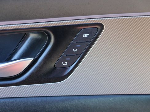 Used 2025 Nissan Murano SL image 18