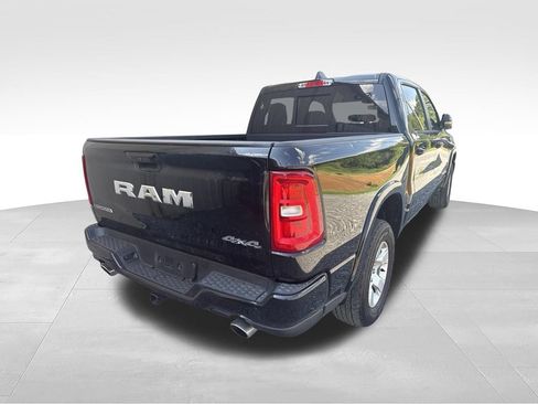 Used 2025 RAM 1500 Big Horn AWD/4WD image 7