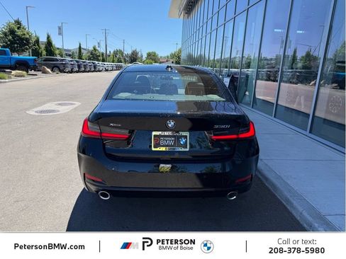 New 2026 BMW 330i xDrive Sedan w/ Premium Package AWD/4WD image 4