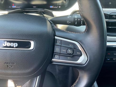 Used 2022 Jeep Compass Limited w/ Elite Group AWD/4WD image 19