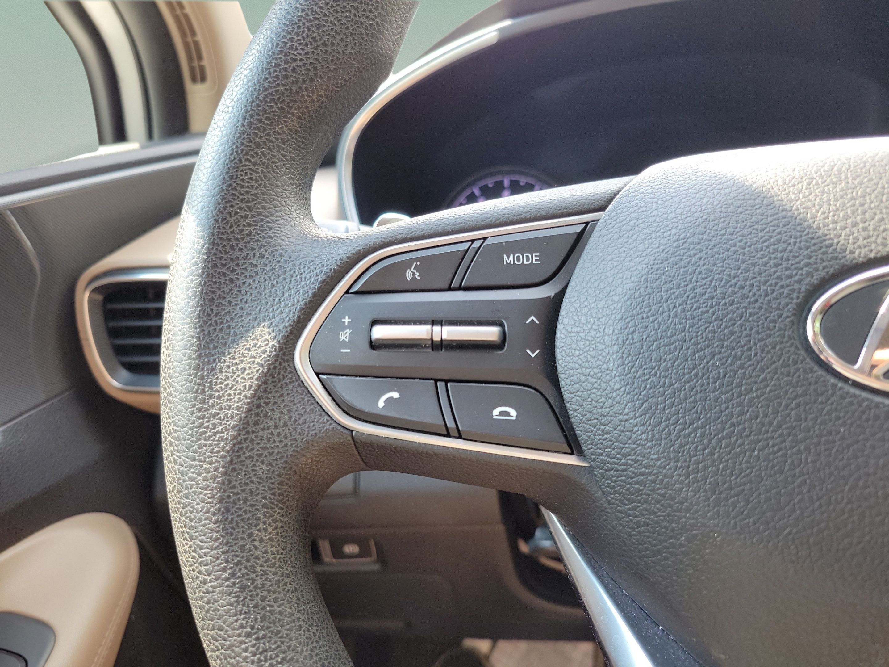 Used 2022 Hyundai Santa Fe SE w/ Cargo Package AWD/4WD image 18