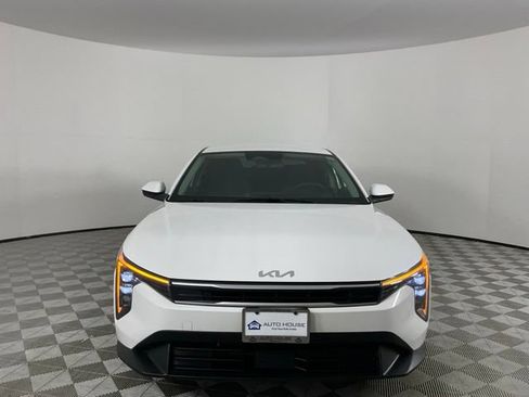 Used 2025 Kia K4 FWD image 2