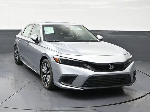 Used 2022 Honda Civic EX-L image 7