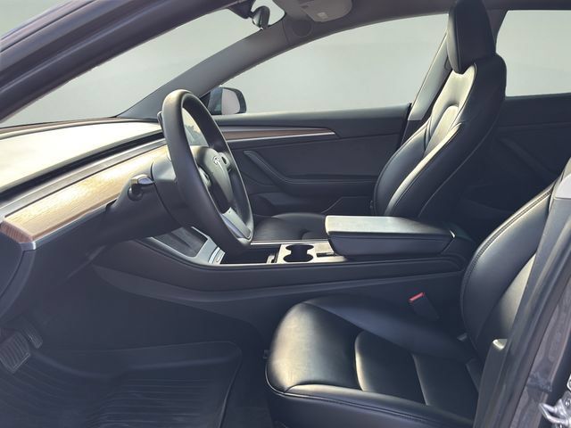 Used 2023 Tesla Model 3 Standard Range RWD image 17