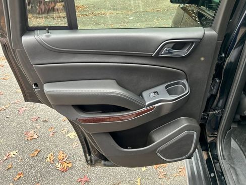 Used 2018 GMC Yukon SLT image 22