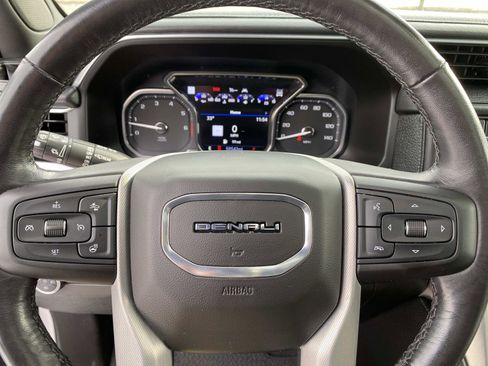 Used 2021 GMC Yukon XL Denali w/ LPO, Illumination Package image 18
