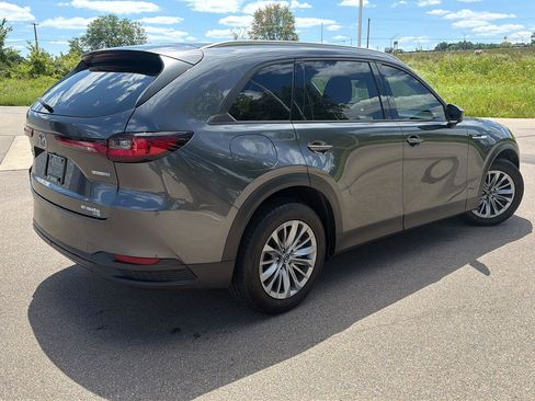 Used 2024 MAZDA CX-90 Plug-In Hybrid w/ Preferred AWD/4WD image 8