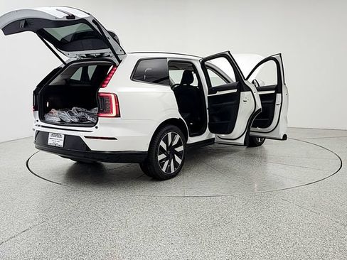 New 2026 Volvo EX90 Ultra AWD/4WD image 11