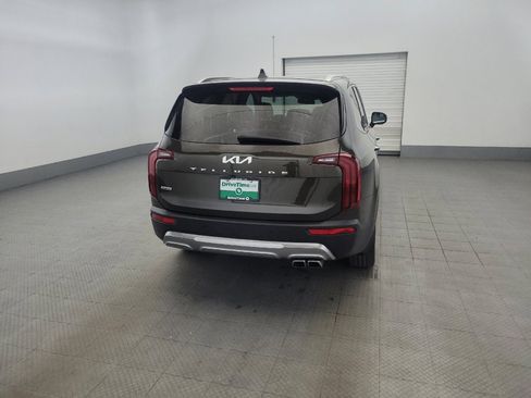 Used 2022 Kia Telluride S AWD/4WD image 7